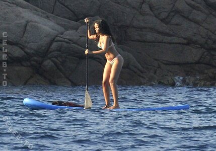 Rihanna Nude Leaked Photo #246