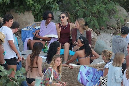 Rihanna photo