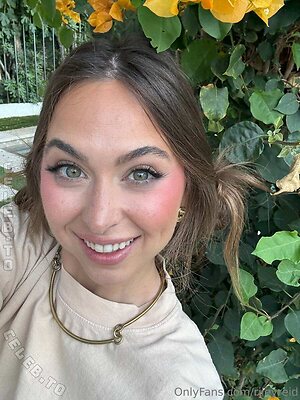 Riley Reid Nude Leaked Photo #808