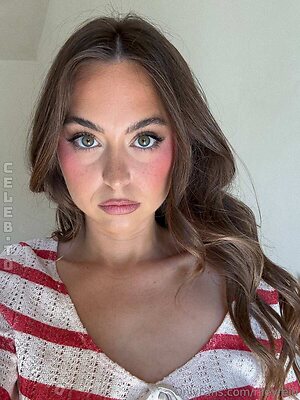 Riley Reid Nude Leaked Photo #901