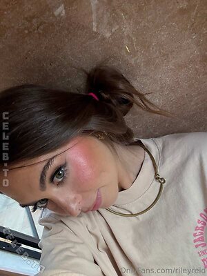 Riley Reid Nude Leaked Photo #1005