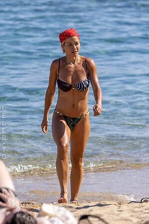 Rita Ora photo