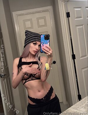 Rolyatistaylor Nude Leaked Photo #74