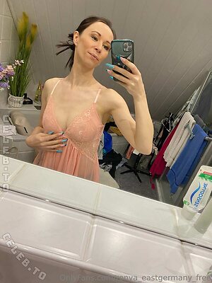 Ronya Eastgermany Nude Leaked Photo #31