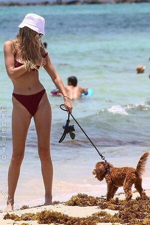 Roosmarijn De Kok Nude Leaked Photo #24