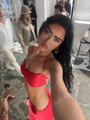 Roxanarosuu Nude Leaked Photo #48