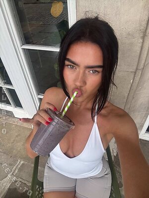 Roxanarosuu Nude Leaked Photo #162