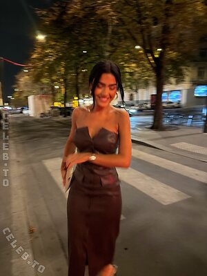 Roxanarosuu photo