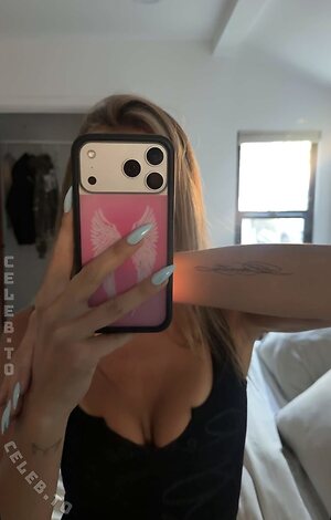 Sadie Mckenna Nude Leaked Photo #95