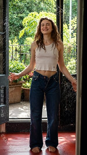 Sadie Sink Nude Leaked Photo #98