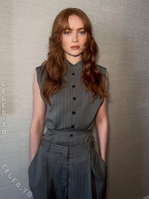 Sadie Sink Nude Leaked Photo #101