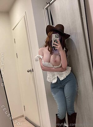 Saizneko Nude Leaked Photo #91