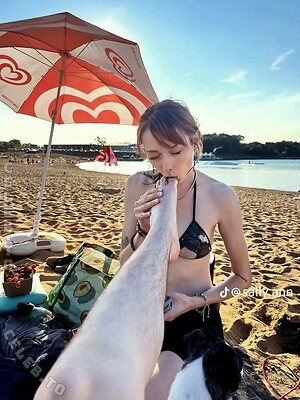 Sally Haas Nude Photos