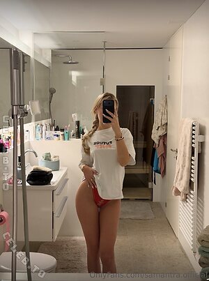 Samantra Nude Leaked Photo #557