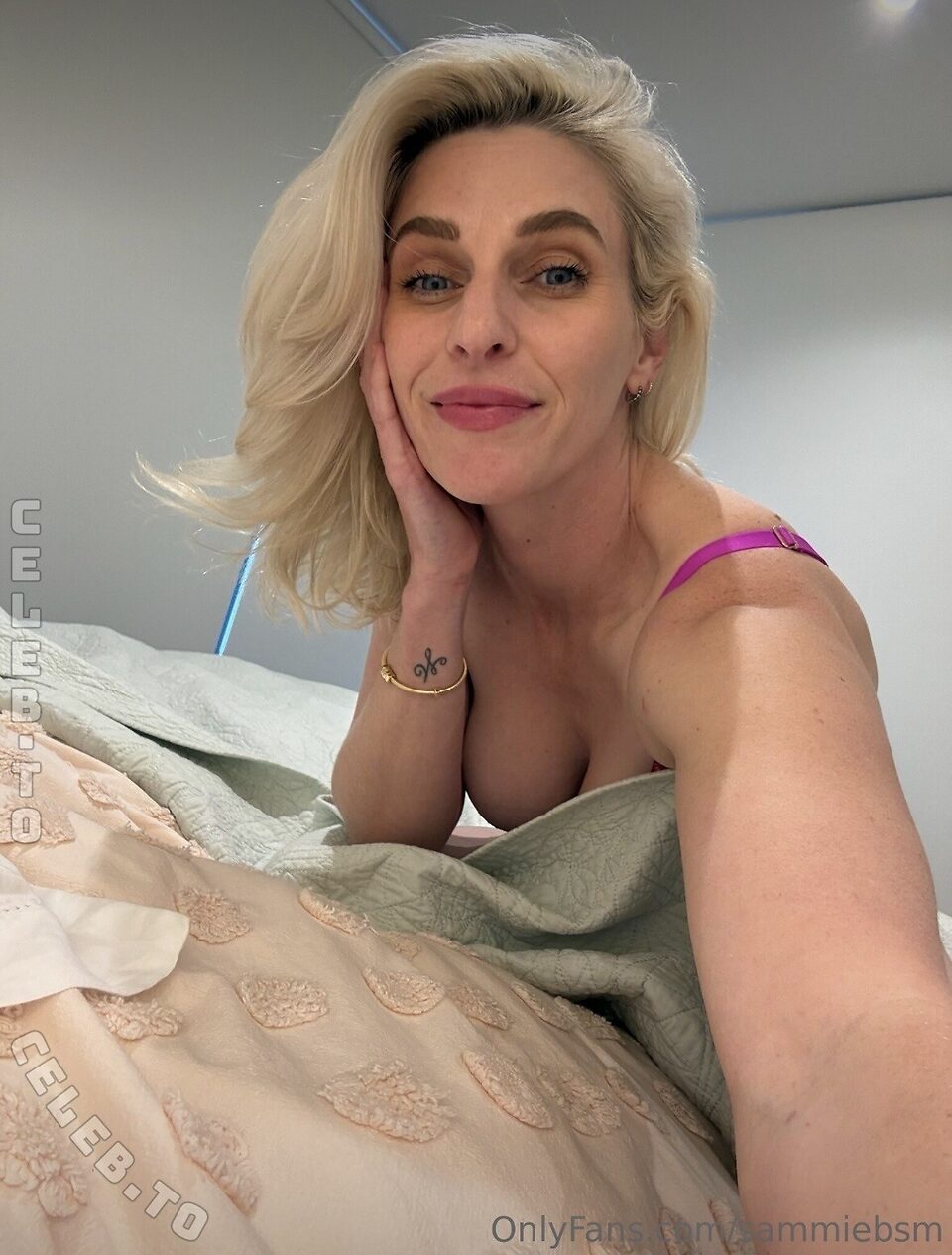 Sammie Bradbury Nude Leaked Photos