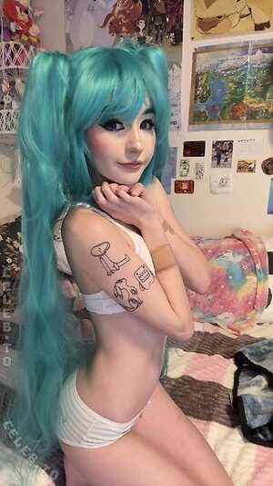 Sammynoodlesoup Nude Leaked Photo #391