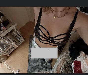 samybwz Nude Leaked Photo #11