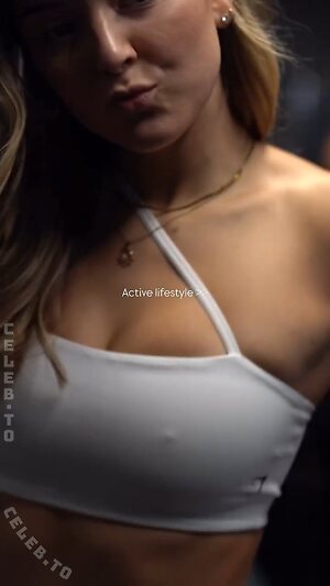 Sara Incir Nude Leaked Photo #6