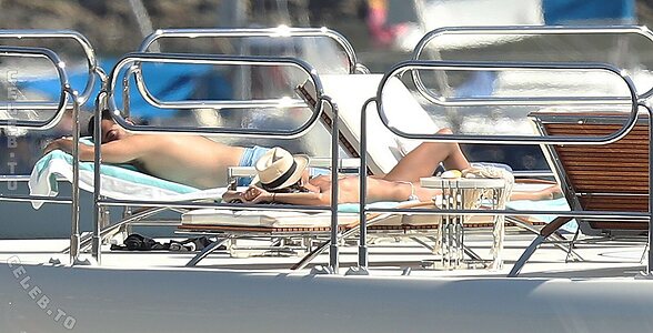 Sara Sampaio Nude Leaked Photo #64
