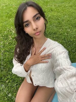 Sara Wolf Nude Leaked Photo #84