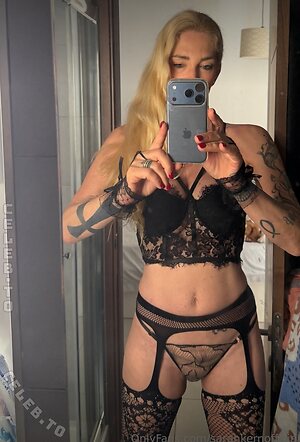 Sarah Kern Nude Leaked Photo #4