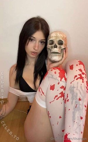 sarahthedomi Nude Leaked Photo #12