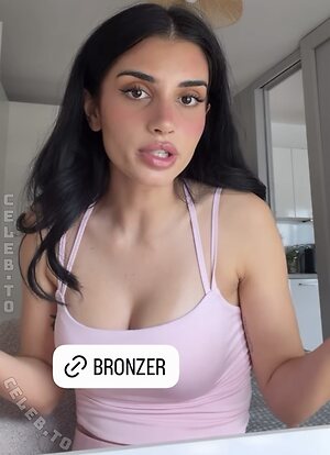Sararslan Nude Leaked Photo #43