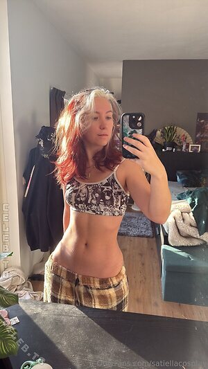 Satiella Nude Leaked Photo #88