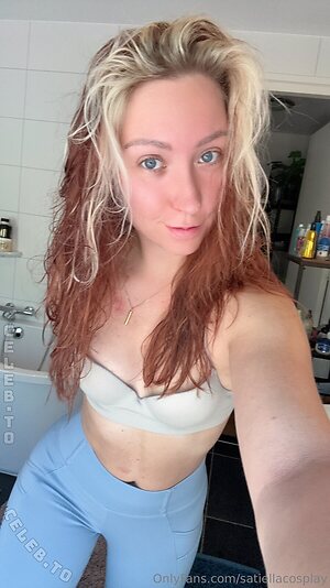 Satiella Nude Leaked Photo #151