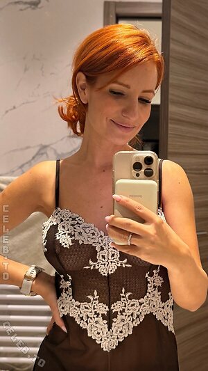 Saturdaywife Nude Leaked Photo #107