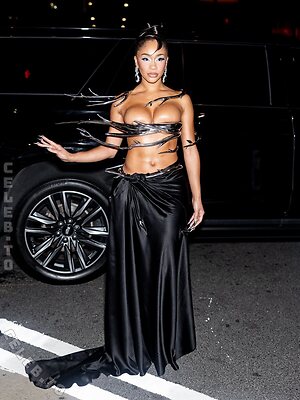 Saweetie Nude Leaked Photo #13