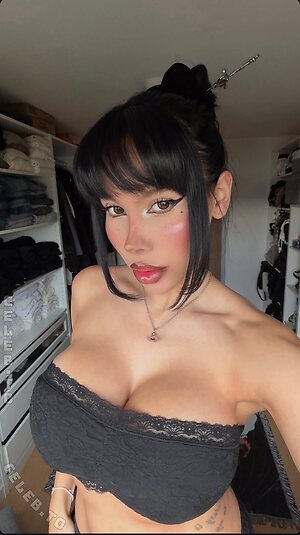 Selina Groetzner Nude Leaked Photo #9