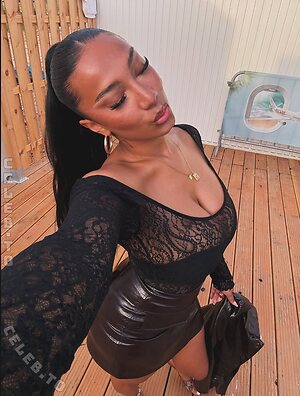 shaniaa.d1or Nude Leaked Photo #14