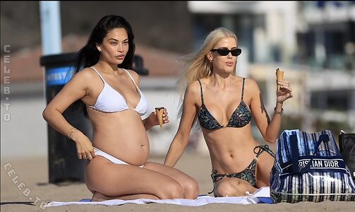 Shanina Shaik Nude Leaked Photo #58