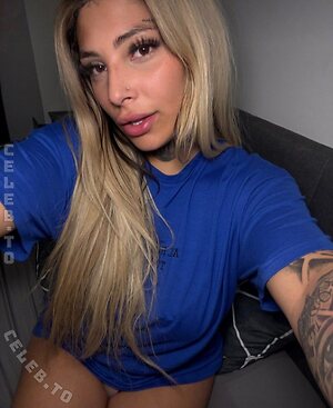 silaaabaeee Nude Leaked Photo #19