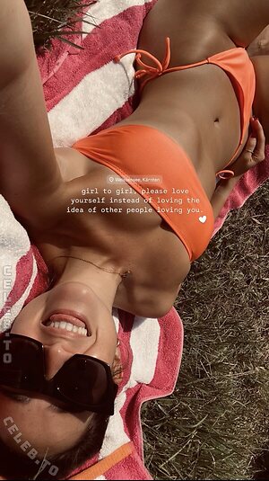 Simona Obereder Nude Leaked Photo #9
