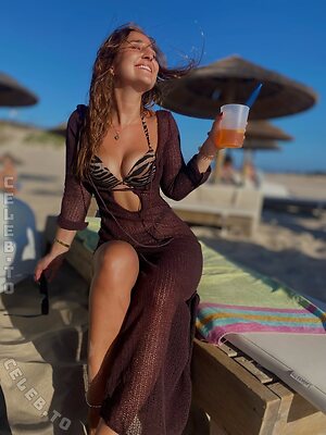 Simona Obereder Nude Leaked Photo #38