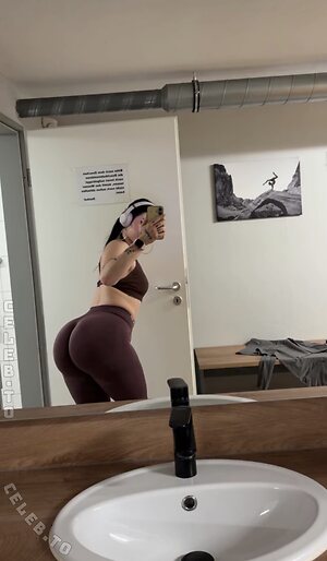 Sinarwtz Nude Leaked Photo #59
