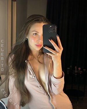 Sinem Özgür avatar