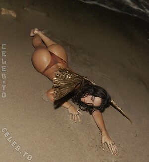 Sommer Ray Nude Leaked Photo #98