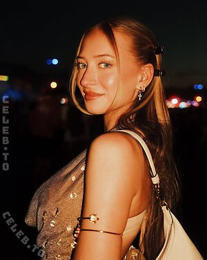 Sophia Diamond Nude Leaked Photo #84