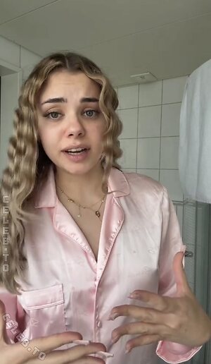 Sophia_xs Nude Leaked Photo #18