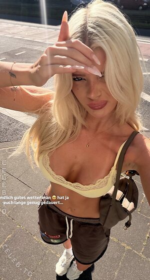 Sophie Charlott Nude Leaked Photo #30