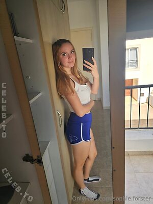 sophie forster Nude Leaked Photo #7