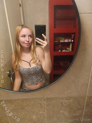 sophie forster Nude Leaked Photo #8