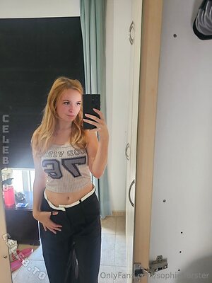 sophie forster Nude Leaked Photo #9