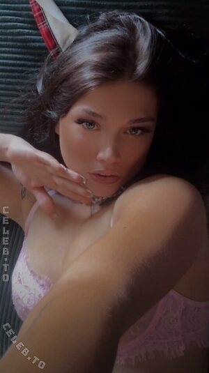 Sophie geheim Nude Leaked Photo #2