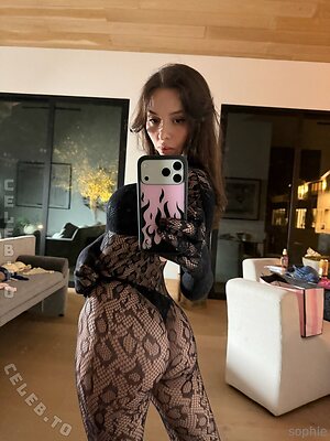 Sophie Mudd Nude Leaked Photo #147
