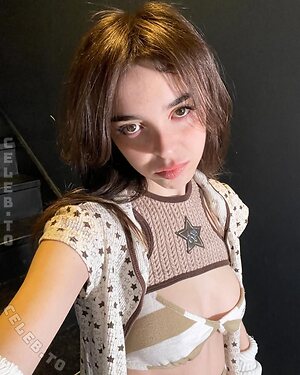 Sophie Powers Nude Leaked Photo #37