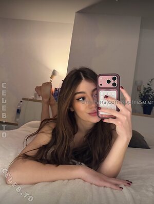 Sophie Soler photo